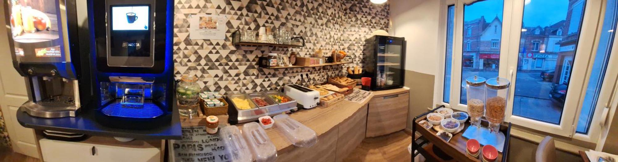 Hotel- Restaurant Le Saint Quentin Экстерьер фото